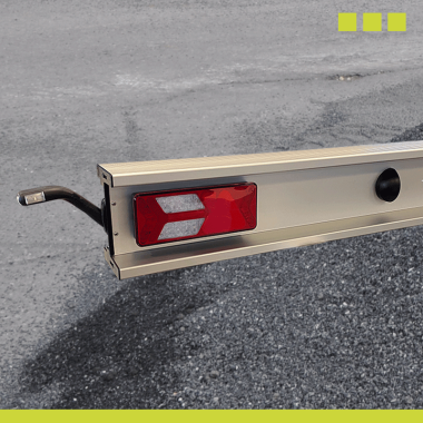 Complete mounted underrun protection bar with TM5 tail lights